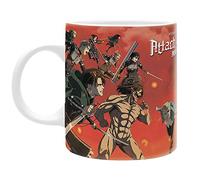 Abysse Corp Taza de cerámica con texto Attack on Titan Battle scene season 4 naranja, 320 ml, en caja de regalo.
