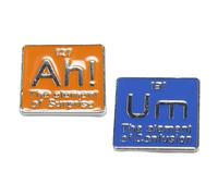 ACOLY 2 pines esmaltados divertidos de la tabla periódica de química para solapas, mochilas, chaquetas, sombreros, bolsos, botones y manualidades.