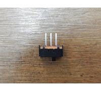 Adafruit - Interruptor Deslizante de Placa de Pruebas SPDT