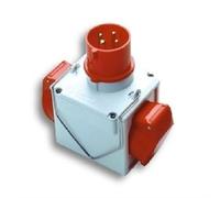 Adaptador industrial doble enchufe Color 3P + T 16 A CEE roja - IP44 toma Color 2 X 3P + T 16 A Roja - IP67