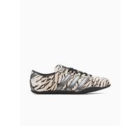 adidas Originals Women's Tokyo Zebra Ref. KI4173 Color Negro Blanco Animal Print Talla 40