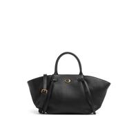 Adopta la tendencia chic de la elegancia versátil con este bolso Guess Allegra Girlfriend, elaborado en suave piel sintética que garantiza un estilo duradero. Diseñado para la sofisticación diaria, cu