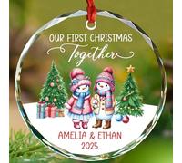 Adorno de cristal personalizado con texto en inglés "Our First Christmas Together", regalo para aniversario de citas, muñeco de nieve, adorno para árbol de Navidad 2025, recuerdo de nueva pareja