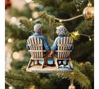 Adorno navideño Growing Old Together 2025, pareja vieja sentada en sillas mecedoras, adorno con forma de regalo para padres, abuelos, texto personalizado, adornos para boda, aniversario, decoración