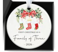 Adornos de Navidad para bebés, adornos de primera Navidad 2025 para niñas y niños, personalizados, nuestra primera Navidad como una familia de tres, regalos para padres, regalos para parejas, mamá