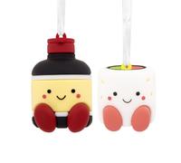 Adornos navide os magn ticos para rbol de Navidad Hallmark Better Together Sushi and Soy Sauce (juego de 2)