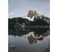 adrium Cuadro de aluminio compuesto de 50 x 60 cm: el Emerald Lake Lodge es uno de los lugares más fotogénicos de las montañas rocosas canadienses, Parque Nacional Yoho, hermoso