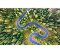 adrium Cuadro en lienzo de 150 x 90 cm: paisaje natural desde el aire. Vista aérea de la carretera y el bosque en otoño. Un paisaje de verano aireado en el (186418474)