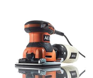 AEG Lijadora 1/4 De Hoja Con Base Delta