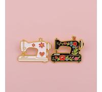 Aguja creativa para máquina de coser de dibujos animados, accesorio de moda de aleación de zinc, broche fácil de llevar para los amantes de las manualidades, costura, broche de vacaciones