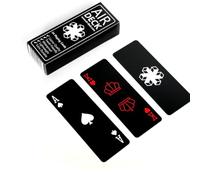 Air Deck - Cartas ligeras y compactas para el viaje - 54 cartas, juego de cartas vacaciones, baraja de cartas (Minimal Black)