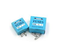 AIRUIXI Fusible cerámico Lote de 10 fusibles cerámicos de acción rápida, 5 mm x 20 mm, 6 x 30 mm, T, 0,5 A, 1 A, 2 A, 3 A, 5 A, 6 A, 8 A, 10 A, 13 A, 15 A, 20 A, 30 A, 250 V(6A,5MM x 20MM)