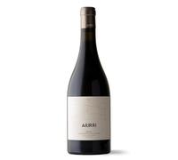 Aiurri Vino Tinto con Crianza en Roble Francés y Hormigón, elaborado en España con Tempranillo, Garnacha, Graciano y más, para una expresión compleja y equilibrada. | 1 botella