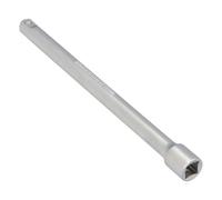 Alargadera - llave de vaso cuadradillo de 1/2", longitud 250 mm, fabricada en acero cromo vanadio para mayor durabilidad y resistencia.