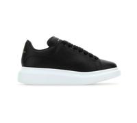 Alexander McQueen - Oversized Sneaker - Shoes - Mujer - Negro - 38 1/2 EU -