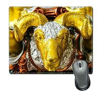 Alfombrilla de ráton de Goma Natural/Estera con Bordes cosidos; Diablo de Cuernos de Cabra Gritando contra un Fondo de misteriosos símbolos de alquimia