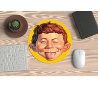 Alfombrilla para Mouse, Ratón de PC o Portátil - Alfred E. Neuman Mad - ¿Qué, yo preocupado? - Humor Satírico - Humor Friki. Ideal para Gaming y Oficina y Todos losMAD Lovers.