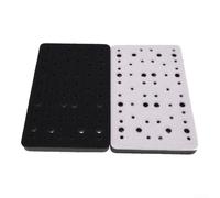 Almohadilla de interfaz de esponja suave de 80 x 133 mm con 54 agujeros para absorción de golpes y control de vibraciones, autoadhesiva para una fácil aplicación