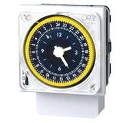 ALPHA QRD 48 V. INTERRUPTOR HORARIO ANALOGICO CON RESERVA.DIARIO 16(4) A