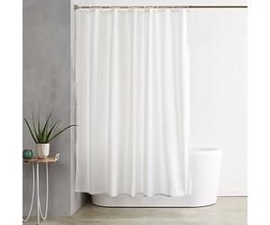 Amazon Basics Cortina de Ducha de Tela Resistente al Agua y al Moho, con Ojales y Ganchos, Lavable a máquina, 180 x 180 cm, Color Blanco