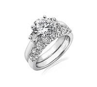 Amazon Collection Anillo de plata de ley con circonita chapada en platino, talla 5