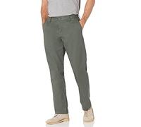 Amazon Essentials Pantalones Informales de Estilo Chino, de Corte Clásico, Resistentes a Las Arrugas y sin Pinzas (Disponibles en Tallas Grandes) Hombre, Verde Oliva Oscuro, 56W / 34L