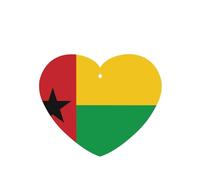 Ambientadores de coche con diseño de bandera de Guinea-Bissau, 6 unidades, pastillas de aromaterapia colgantes en forma de corazón, ambientadores perfumados para dormitorio y baño