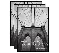 Americanflat Marco de Fotos de 70x100 cm en Negro - 3 Unidades - Marco para Póster de 100x70 cm con Finos Bordes, Cubierta de Plástico Resistente y Accesorios para Colgar Horizontal y Vertical