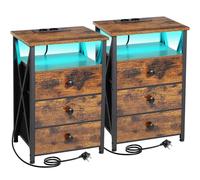 AMHANCIBLE Mesita de Noche Juego de 2, Mesa Auxiliar con Estación de Carga y LED, con 3 Cajones de Tela, Estante Abierto, 2 Tomas AC, 2 Puertos USB, Dormitorio, Salón, Marrón HET053LBR