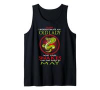 An Old Lady Who Loves Snakes Was Born In May Birthday Camiseta sin Mangas