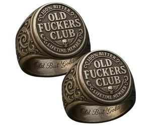 Anillo Old Fuckers Club, anillo personalizado vintage de acero inoxidable con calavera alada, grabado 100% amargo y viejo pero en oro, joyería humorística atrevida, idea de regalo para hombres (2pcs)