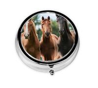 animales caballos. Este pequeño pastillero redondo de viaje de tres compartimentos es perfecto para almacenar medicamentos diarios, vitaminas y sobre la marcha.