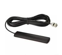 Antena diseñada para radios móviles que soporta frecuencias de 25 a 1200 MHz, incluye una opción de montaje de vidrio