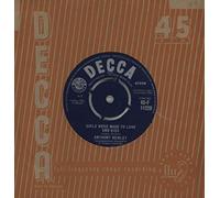 ANTHONY NEWLEY - ANTHONY NEWLEY - GIRLS WERE MADE TO LOVE AND KISS - 7 INCH VINYL / 45