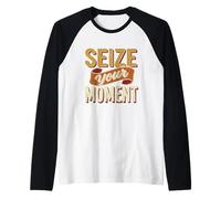 Aprovecha tu Momento Tipografía Motivacional Retro Camiseta Manga Raglan