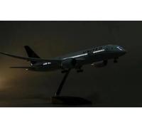 AQMUZE Escala 1:130 para Avión De Resina United Airlines Boeing B777 con Luces Y Base De Modelo Estático De Resina Fundida(with Light)