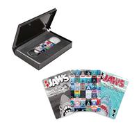 Aquarius Jaws - Carteles de 50 Aniversario de Cartas VHS, baraja de Cartas temática de mandíbulas para Tus Juegos de Cartas Favoritos, mercancía y coleccionables con Licencia Oficial