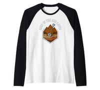 Archaeologist Deep In The Ash Layer Geology Excavation Camiseta Manga Raglan