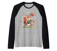 Ardilla Jugando fútbol Hojas de otoño Camiseta Manga Raglan