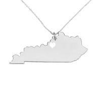 Art Attack Collar de acero inoxidable con texto en inglés "I Love Kentucky", con colgante de mapa de corazón de Bluegrass (plata)