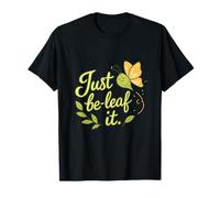 Arte con Humor sobre la Vida Silvestre de Just Be-Leaf It con Forma de Mariposa Camiseta