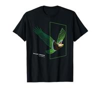 Arte digital águila Escapar a través del portal Camiseta