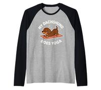 Arte temático de Perro My Dachshund Does Yoga Camiseta Manga Raglan