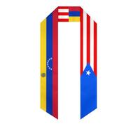 asbwuo La cerimonia di laurea con le bandiere di Venezuela e Porto Rico ha rubato la scena alla el 2026 per gli studenti internazionali. Cerimonia di laurea in raso.