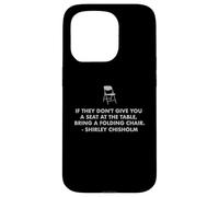 Asiento de cita de Chisholm en silla de mesa IGUALDAD AHORA Shirley C Carcasa para iPhone 15 Pro