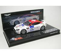 Aston Martin V8 Vantage N24 N° 72 24h ADAC Nürburgring 2009