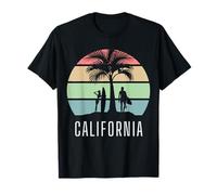 Atardecer de Playa de California de Estilo Vintage con Mujeres surfistas Camiseta