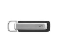 Audi Llavero A5, Metal y Cuero Valcona, Plata/Negro, Diseño Original, Fabricado en Alemania, 87 x 23 x 7 mm