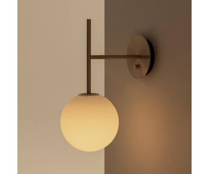 Audo Copenhagen Aplique de pared Audo Bombilla TR Suspendida, color latón, cristal