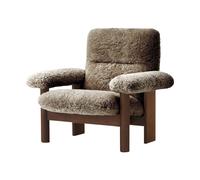 Audo Copenhagen Butaca Brasilia Dark oak-Sahara sheepskin curly